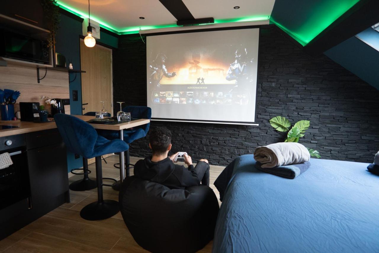 Capsule Color Deluxe Balneo I Ecran Home Cinema I Console De Jeux Trith-Saint-Leger Екстериор снимка